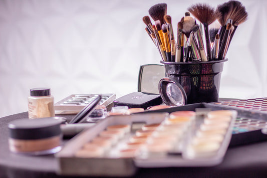 Know Your Makeup: The Ultimate Guide to Makeup Expiry Dates and Tips
