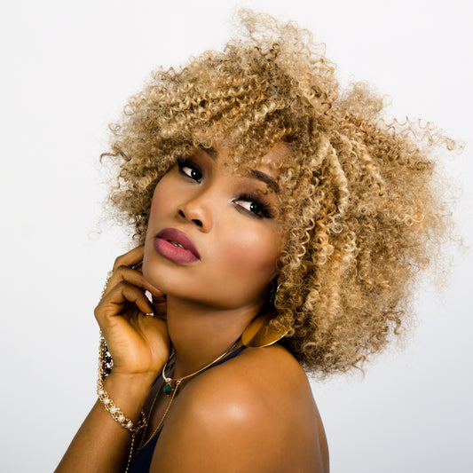 Black woman with Curly Hair