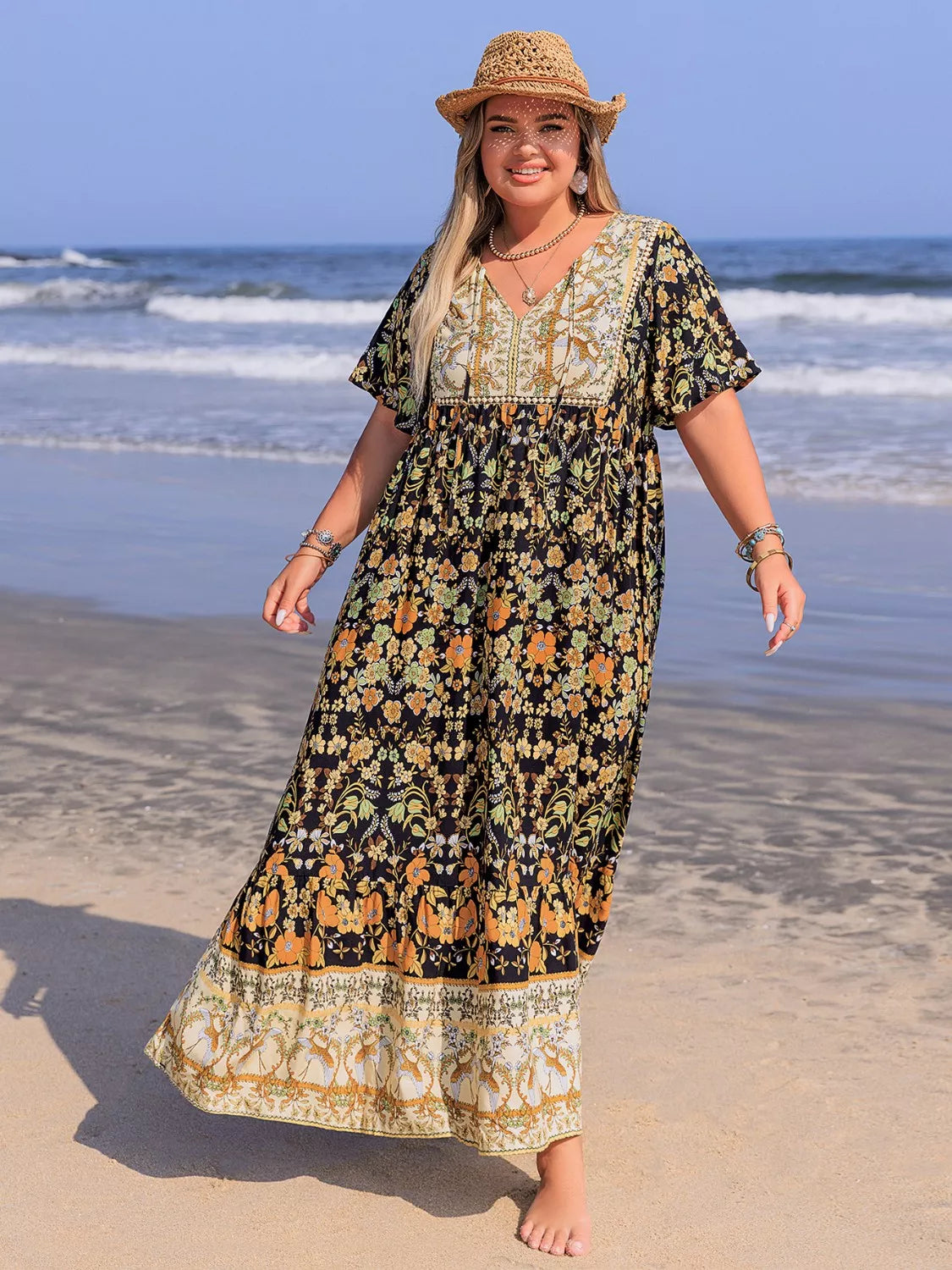 plus size maxi holiday dresses Plus Size Printed V-Neck Long Sleeve Maxi Dress Black / 1XL