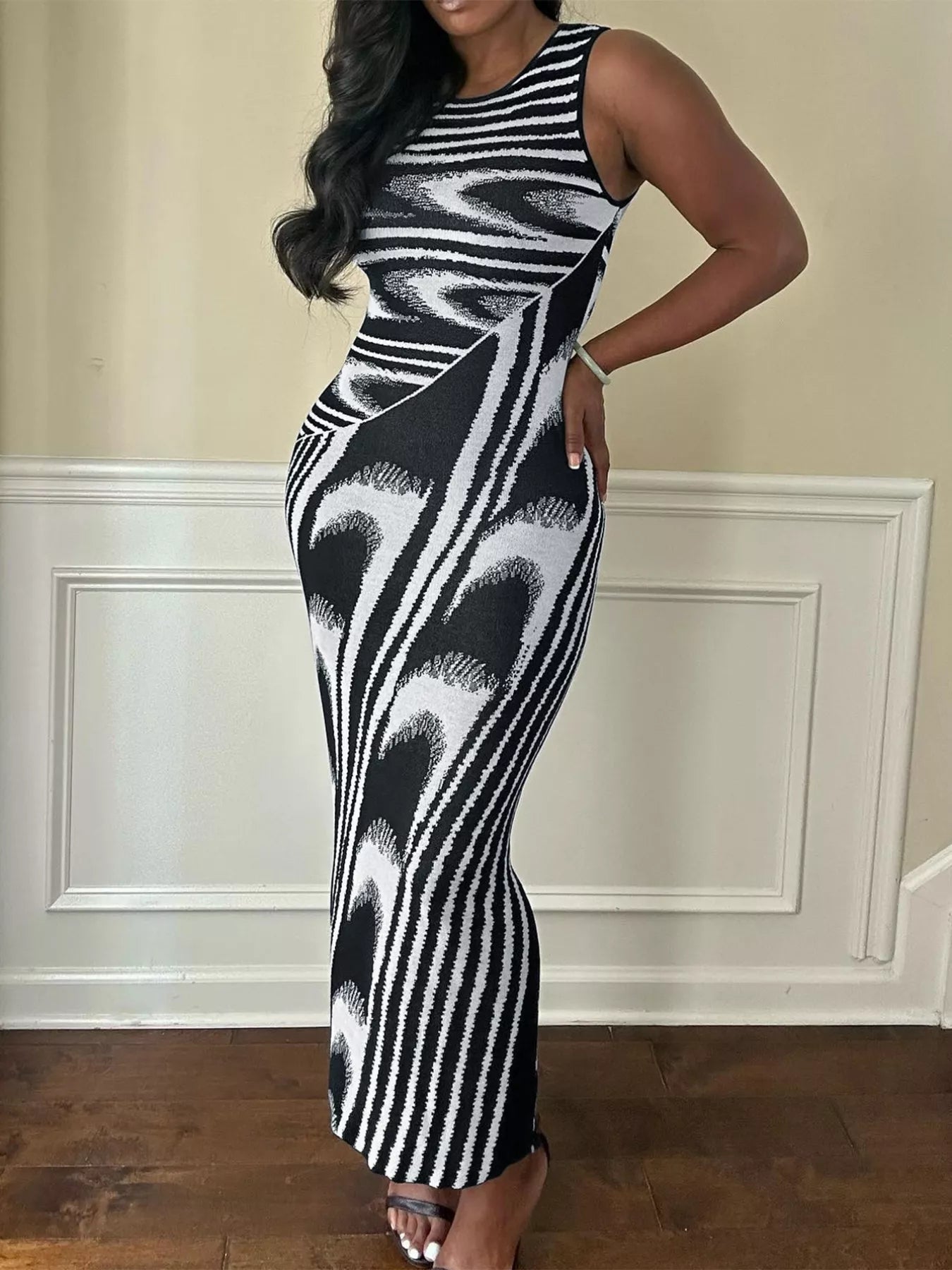 Plus Size Sleeveless Bodycon Maxi Dress with Abstract Print The Pink Room Plus Size Sleeveless Bodycon Maxi Dress with Abstract Print The Pink Room