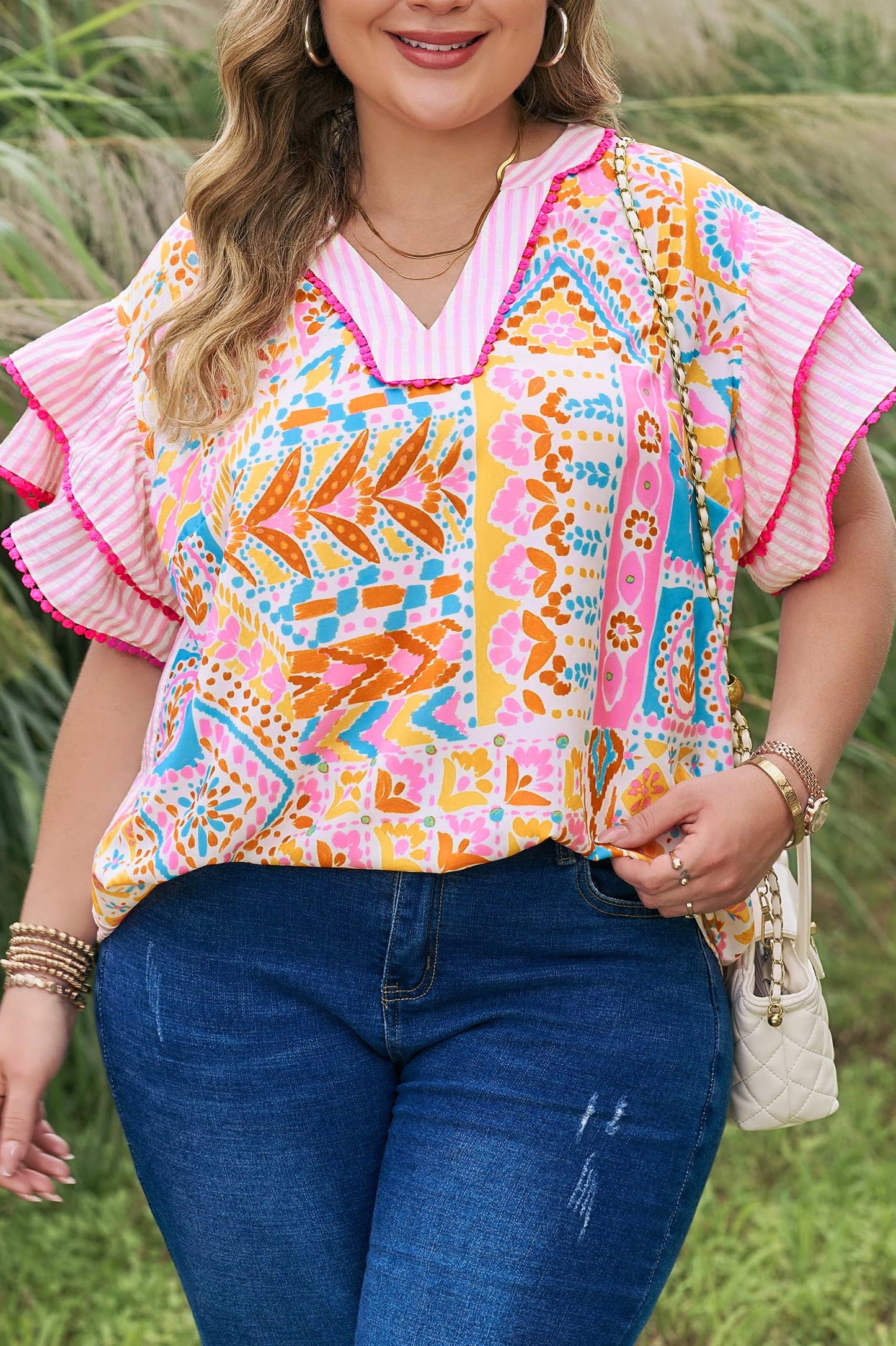 Plus Size Geometric Stripe Contrast Trim V-Neck Blouse