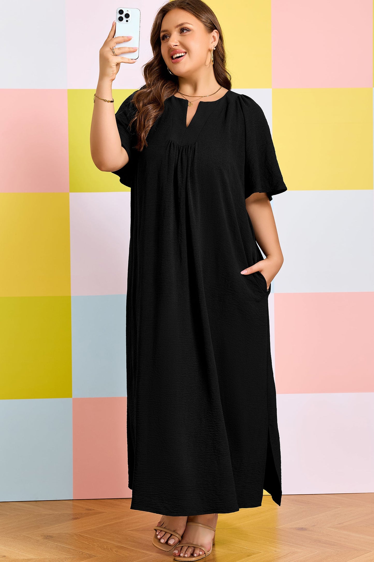 Plus Size Solid Notched Neck Short Sleeve Dress