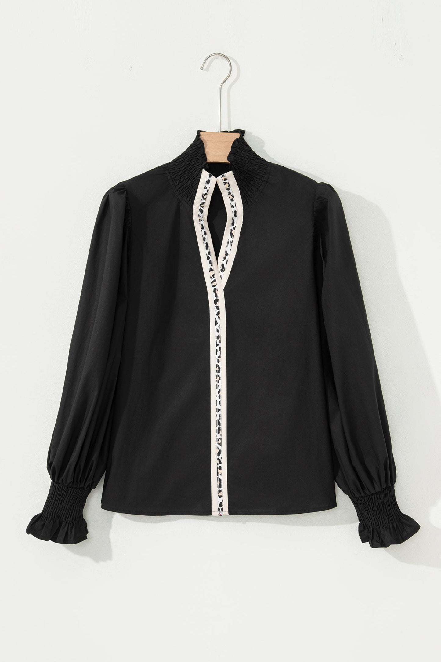 Leopard Trim V-Neck Puffy Flounce Sleeve Blouse