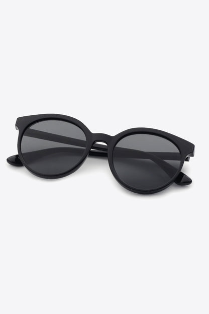 Miss Me Polycarbonate Frame Sunglasses