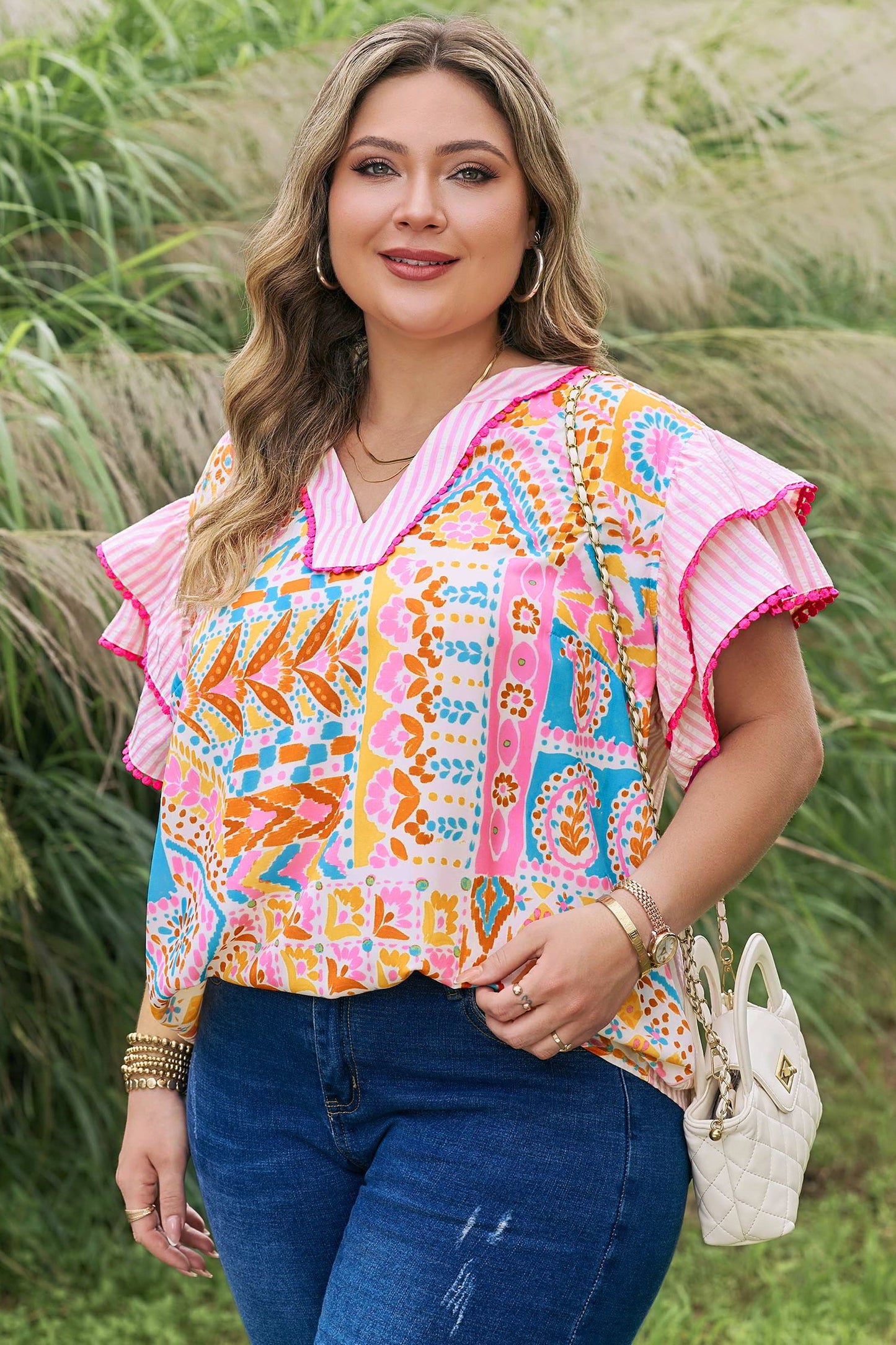 Plus Size Geometric Stripe Contrast Trim V-Neck Blouse