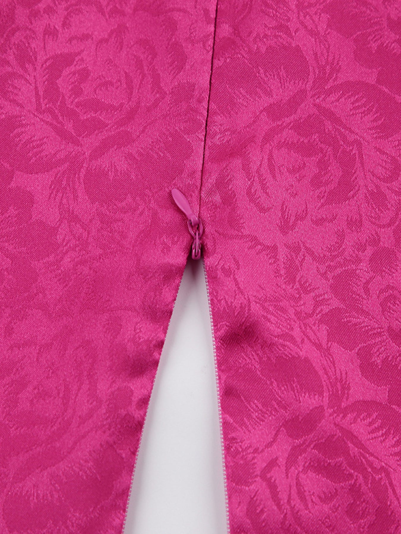 9760ae2ac8034f93853ac2418730d9b0-Max