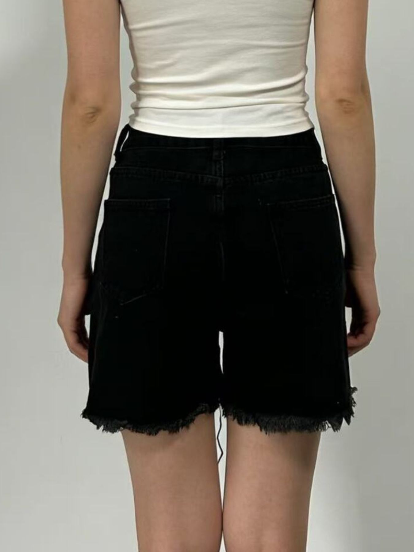 e4e334a0-444f-44d2-8e1a-b30f716bc5ab-Max