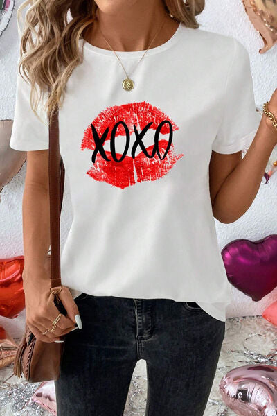 XOXO Lip Graphic Round Neck T-Shirt