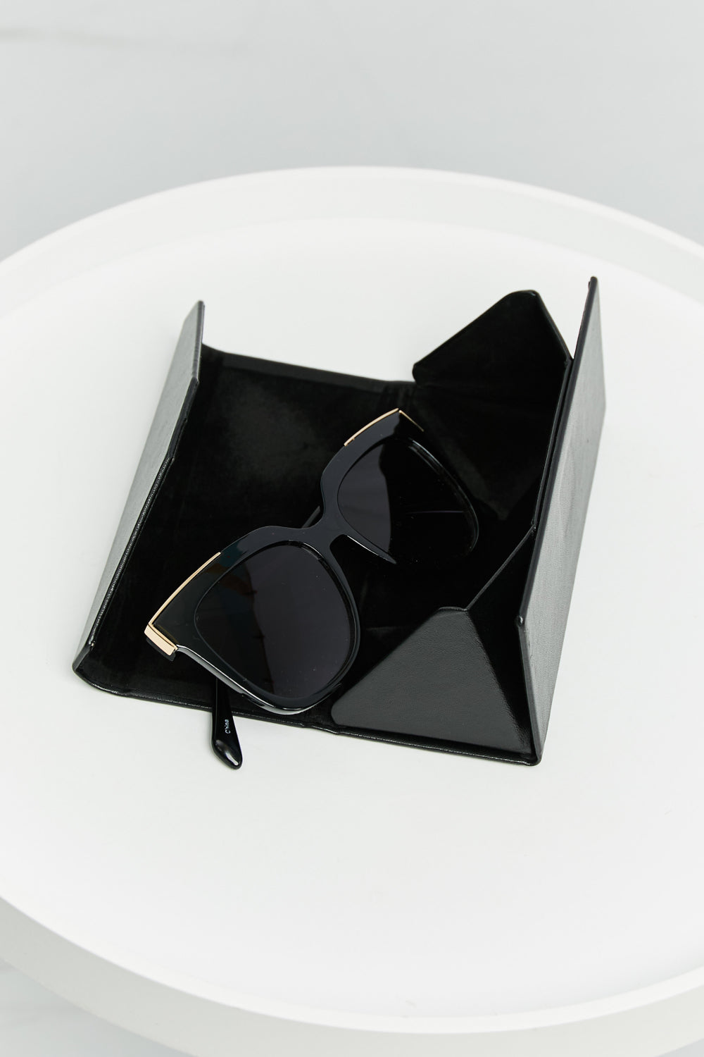 Full Rim Sea Green Polycarbonate Frame Sunglasses